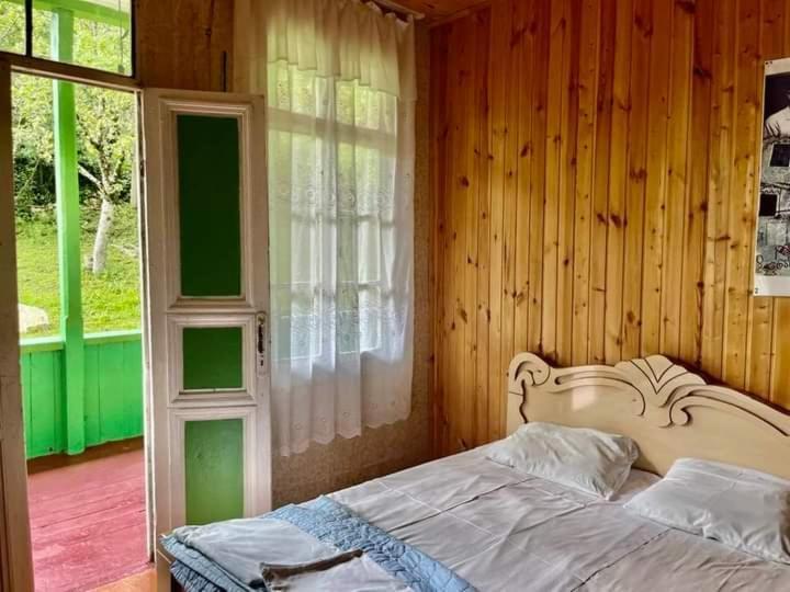 Guest House Guliada Gordi Extérieur photo