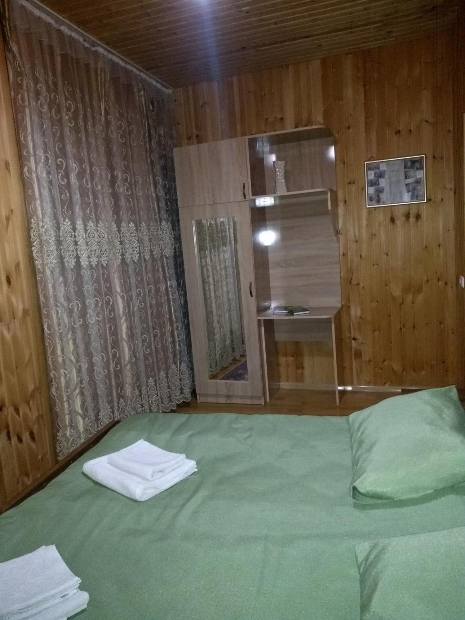 Guest House Guliada Gordi Extérieur photo